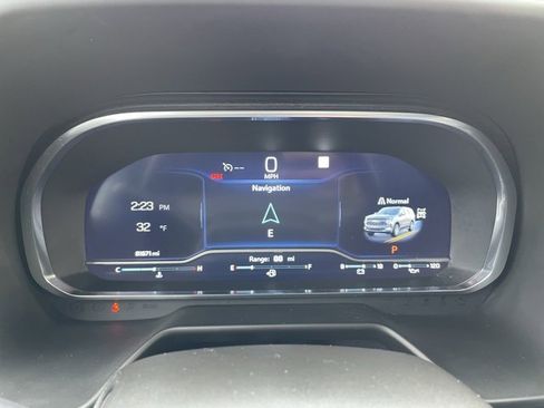 Used 2022 Chevrolet Tahoe RST w/ Luxury Package image 17