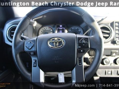 Used 2023 Toyota Tacoma TRD Off-Road image 14