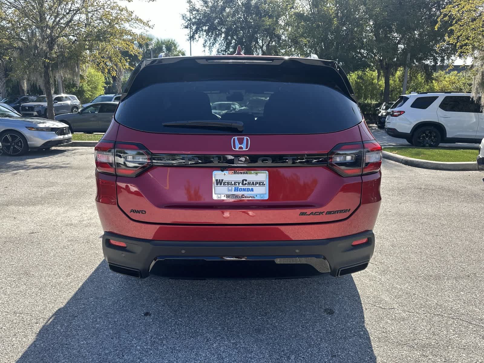 New 2026 Honda Pilot Black Edition image 5