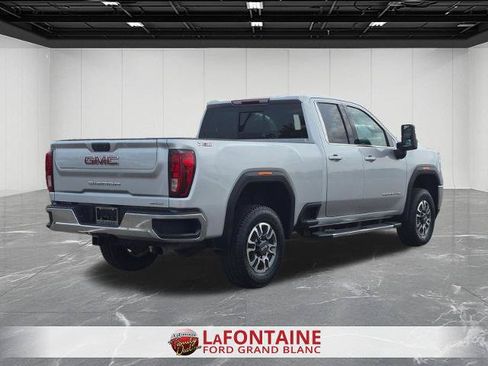 Used 2022 GMC Sierra 2500 SLE w/ Gooseneck/5TH Wheel Package AWD/4WD image 5