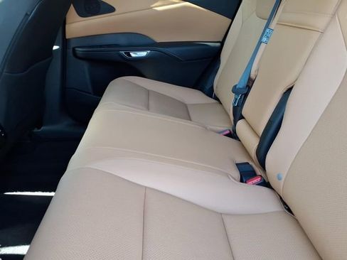 Certified 2025 Lexus RX 350 Premium w/ Accessory Package image 6