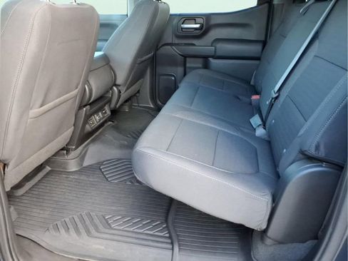 Used 2021 Chevrolet Silverado 1500 LT AWD/4WD image 17