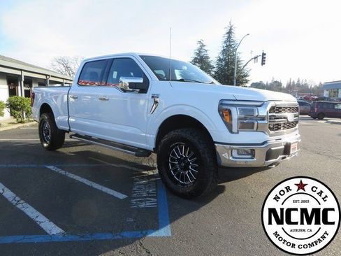 Used 2024 Ford F150 Lariat image 7