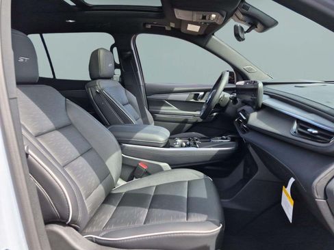 New 2026 Buick Enclave Sport Touring w/ Power Package FWD image 29