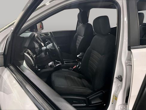 Used 2021 Ford Ranger XLT w/ Equipment Group 302A High AWD/4WD image 8