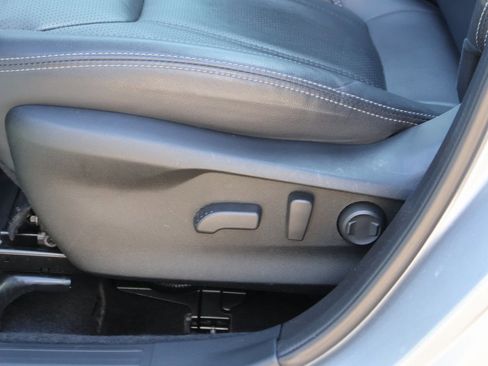 Used 2024 Subaru Forester Touring w/ Convenience Package image 25