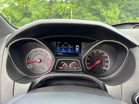 Used 2017 Ford Focus ST FWD image 24