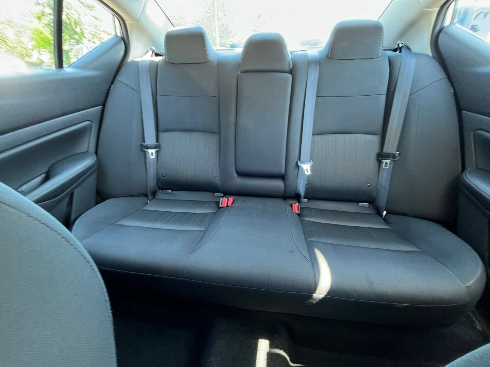Used 2025 Nissan Altima 2.5 SV FWD image 38