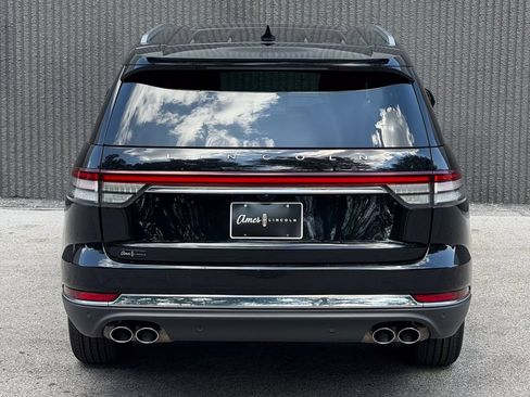Certified 2023 Lincoln Aviator Reserve w/ Elements Package Plus AWD/4WD image 6