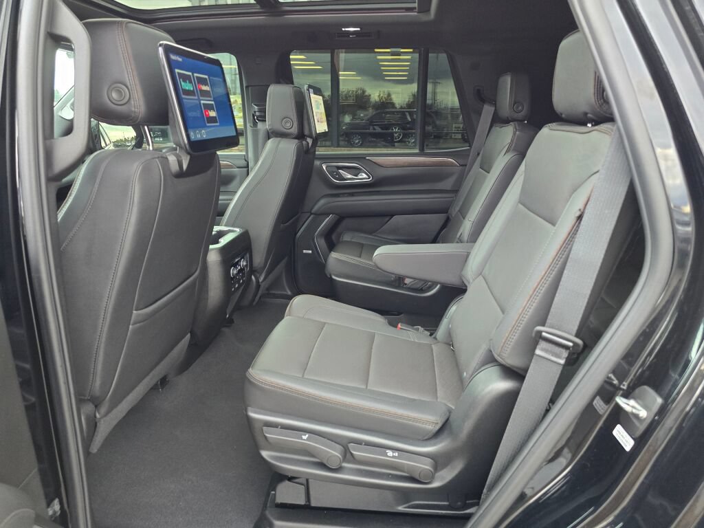 Used 2023 Chevrolet Tahoe High Country AWD/4WD image 20