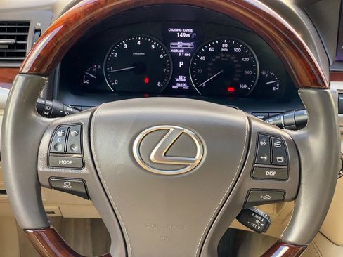Used 2017 Lexus LS 460 image 18