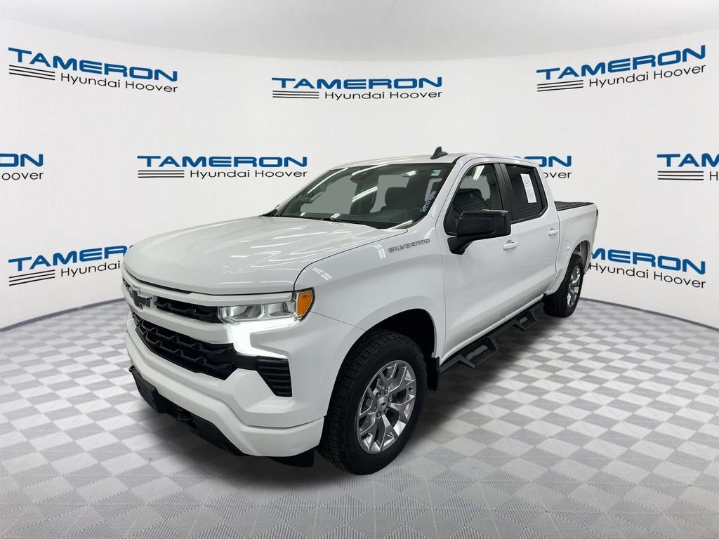 Used 2022 Chevrolet Silverado 1500 RST AWD/4WD image 1