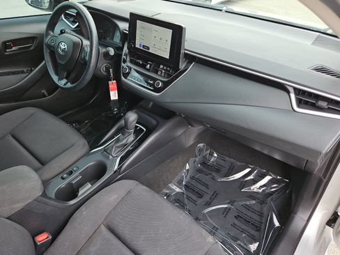 Used 2023 Toyota Corolla LE FWD image 14