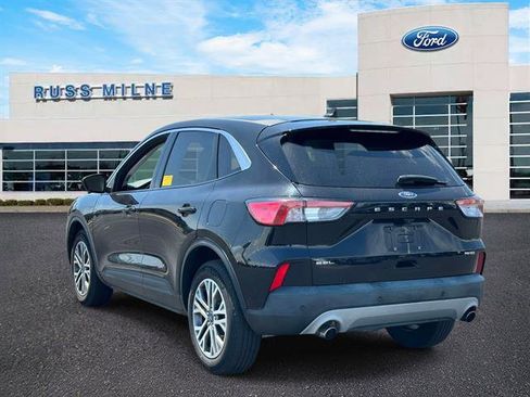 Used 2022 Ford Escape SEL w/ Technology Package AWD/4WD image 5