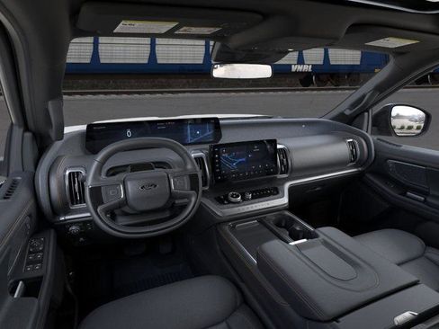 New 2025 Ford Expedition Tremor image 27