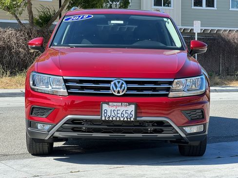 Used 2019 Volkswagen Tiguan SEL image 9