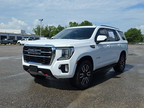Used 2023 GMC Yukon AT4 AWD/4WD image 1