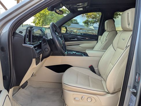 Used 2023 Cadillac Escalade Premium Luxury w/ LPO, Floor Liner Package image 10