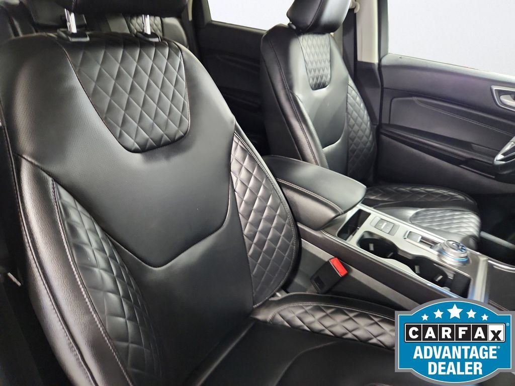 Used 2024 Ford Edge Titanium w/ Equipment Group 301A AWD/4WD image 24