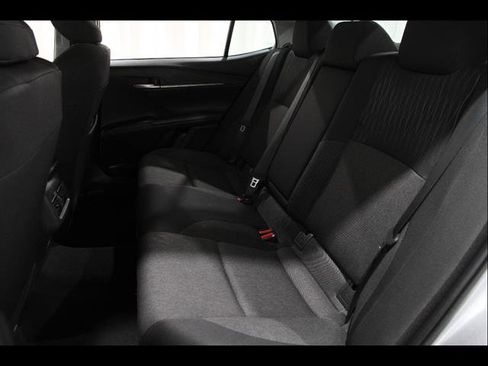 Used 2025 Toyota Camry LE FWD image 19