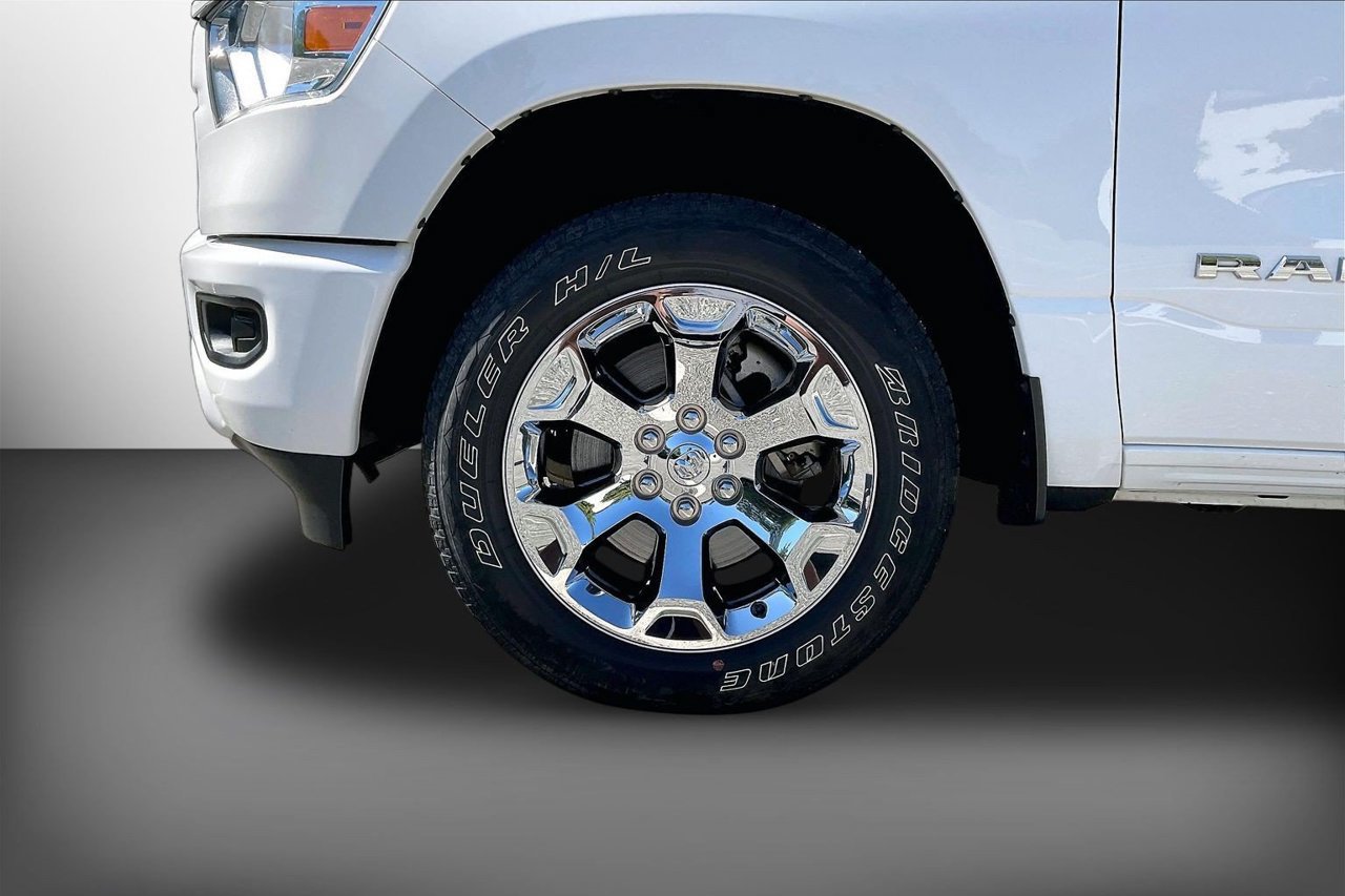Used 2023 RAM 1500 Big Horn AWD/4WD image 32