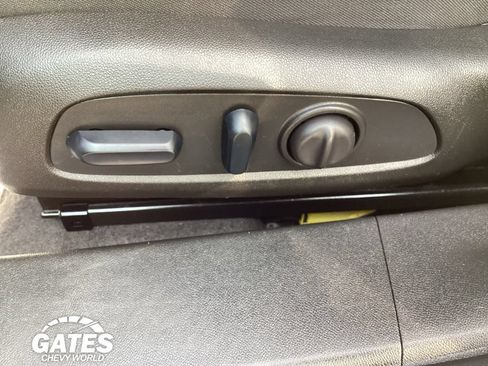 Used 2024 Chevrolet Malibu LT FWD image 13