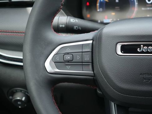 Used 2024 Jeep Compass Trailhawk w/ Trailhawk Elite Group AWD/4WD image 16