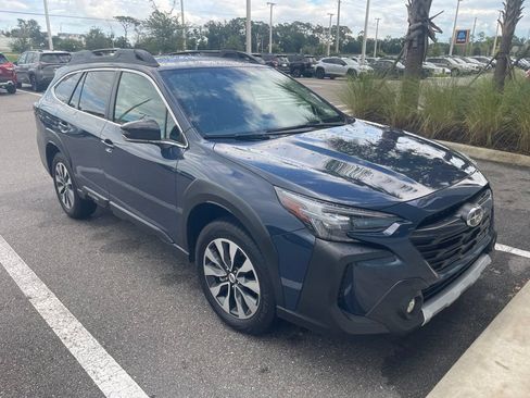 Certified 2024 Subaru Outback Limited AWD/4WD image 3