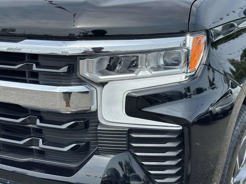 Certified 2023 Chevrolet Silverado 1500 LT AWD/4WD image 11