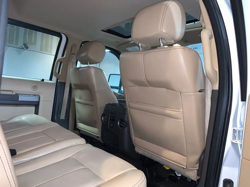 Used 2015 Ford F350 Lariat w/ Lariat Ultimate Package AWD/4WD image 33
