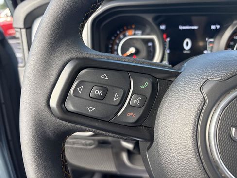 Used 2024 Jeep Wrangler Unlimited Sport AWD/4WD image 18