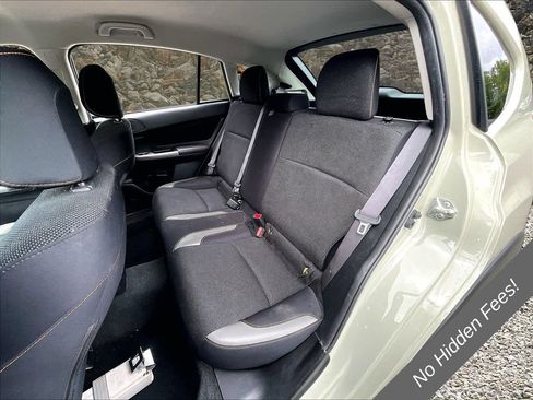 Used 2017 Subaru Crosstrek 2.0i Premium AWD/4WD image 15