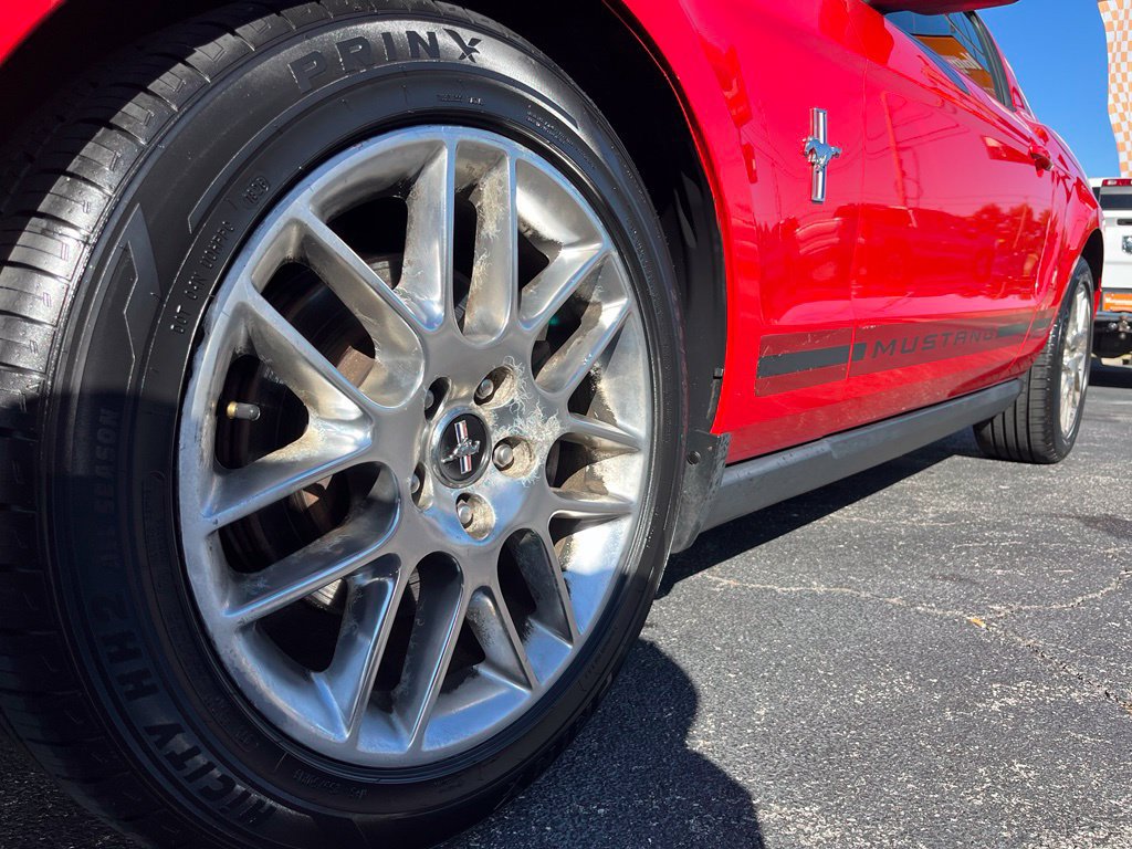 Used 2012 Ford Mustang Premium RWD image 14