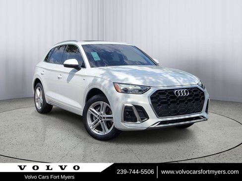 Used 2024 Audi Q5 e Premium Plus w/ Premium Plus Package AWD/4WD image 1