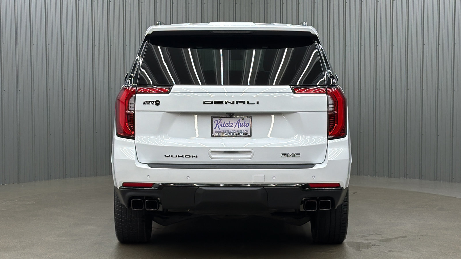 Used 2026 GMC Yukon Denali w/ Sun & Power Step Package AWD/4WD image 4