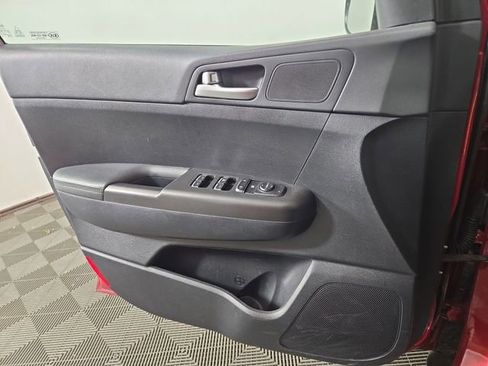 Certified 2022 Kia Sportage LX image 27