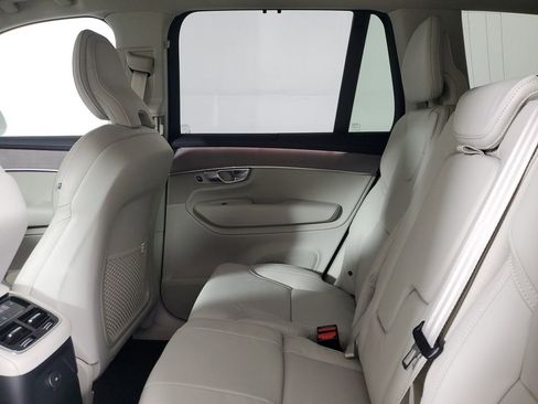 New 2026 Volvo XC90 T8 Ultra w/ Protection Package Premier image 12