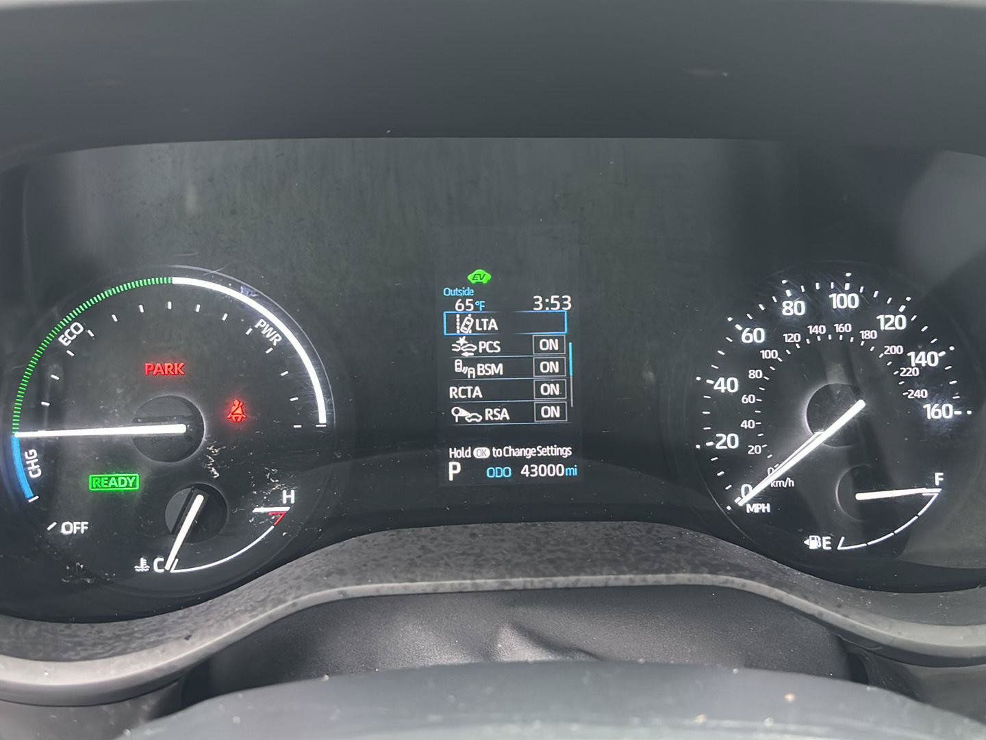 Used 2024 Toyota Sienna LE AWD/4WD image 3