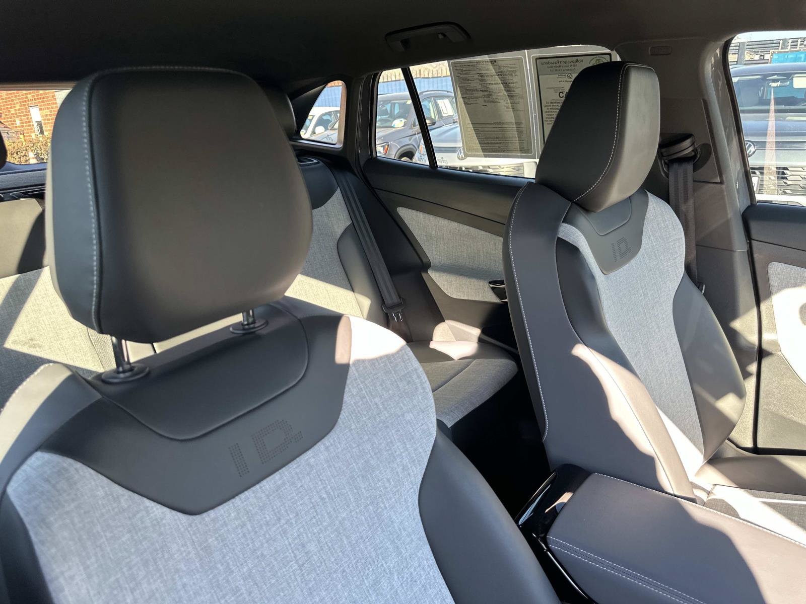 Certified 2023 Volkswagen ID.4 Pro RWD image 28