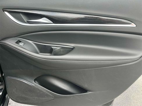 Used 2020 Buick Enclave Avenir w/ Avenir Technology Package image 20