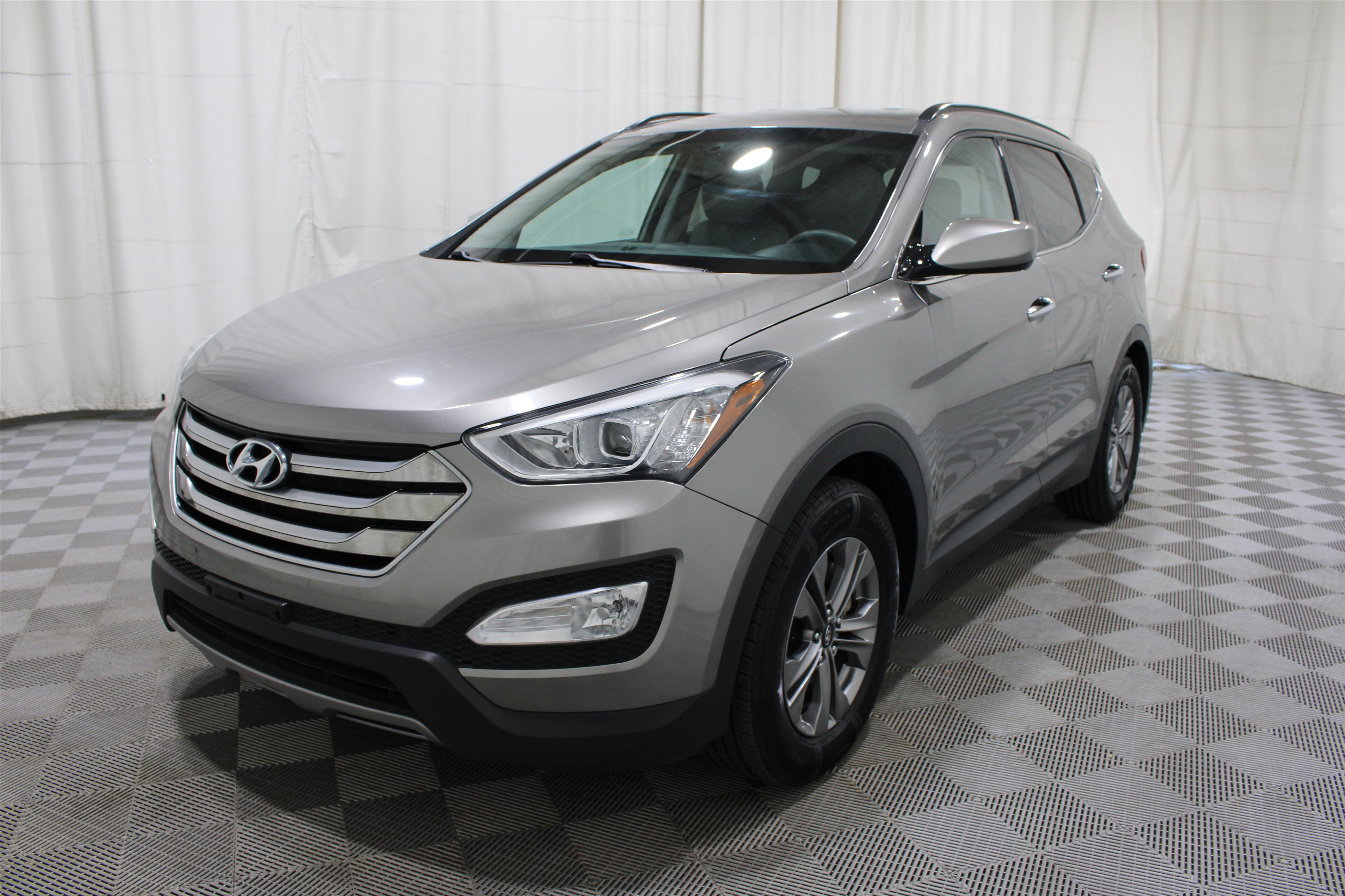 Used 2016 Hyundai Santa Fe Sport w/ Option Group 02 FWD image 30