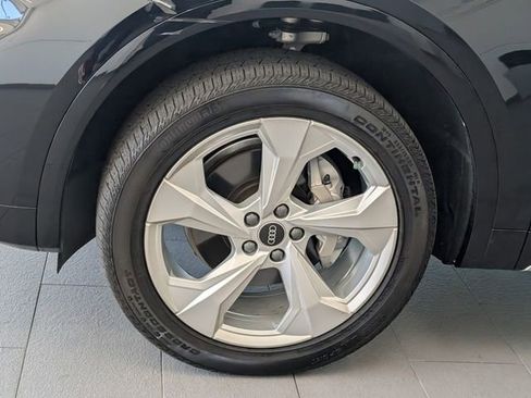 Used 2023 Audi Q5 2.0T Premium Plus w/ Premium Plus Package image 4