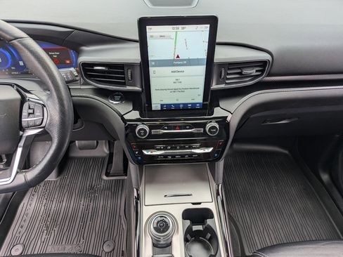 Used 2022 Ford Explorer ST w/ Equipment Group 401A image 17