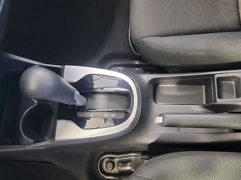 Used 2015 Honda Fit EX-L image 32