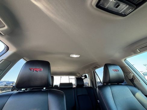 Used 2017 Toyota 4Runner TRD Off-Road Premium image 28