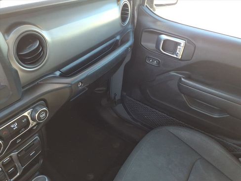 Used 2023 Jeep Gladiator Sport image 35