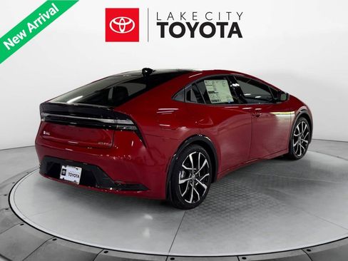 New 2026 Toyota Prius Plug-In Hybrid image 6