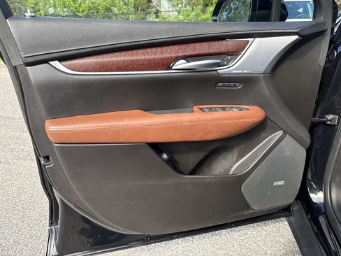 Used 2023 Cadillac XT5 Premium Luxury FWD image 20