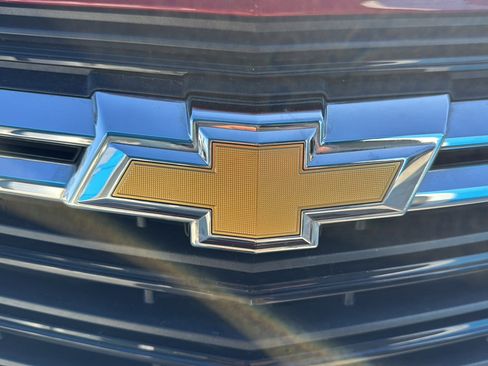 Used 2023 Chevrolet Equinox LT image 45