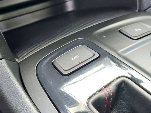 Used 2023 Chevrolet Equinox RS w/ LPO, Floor Liner Package AWD/4WD image 24